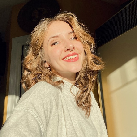 Meet the Posher Other - Meet your Posher, Briana